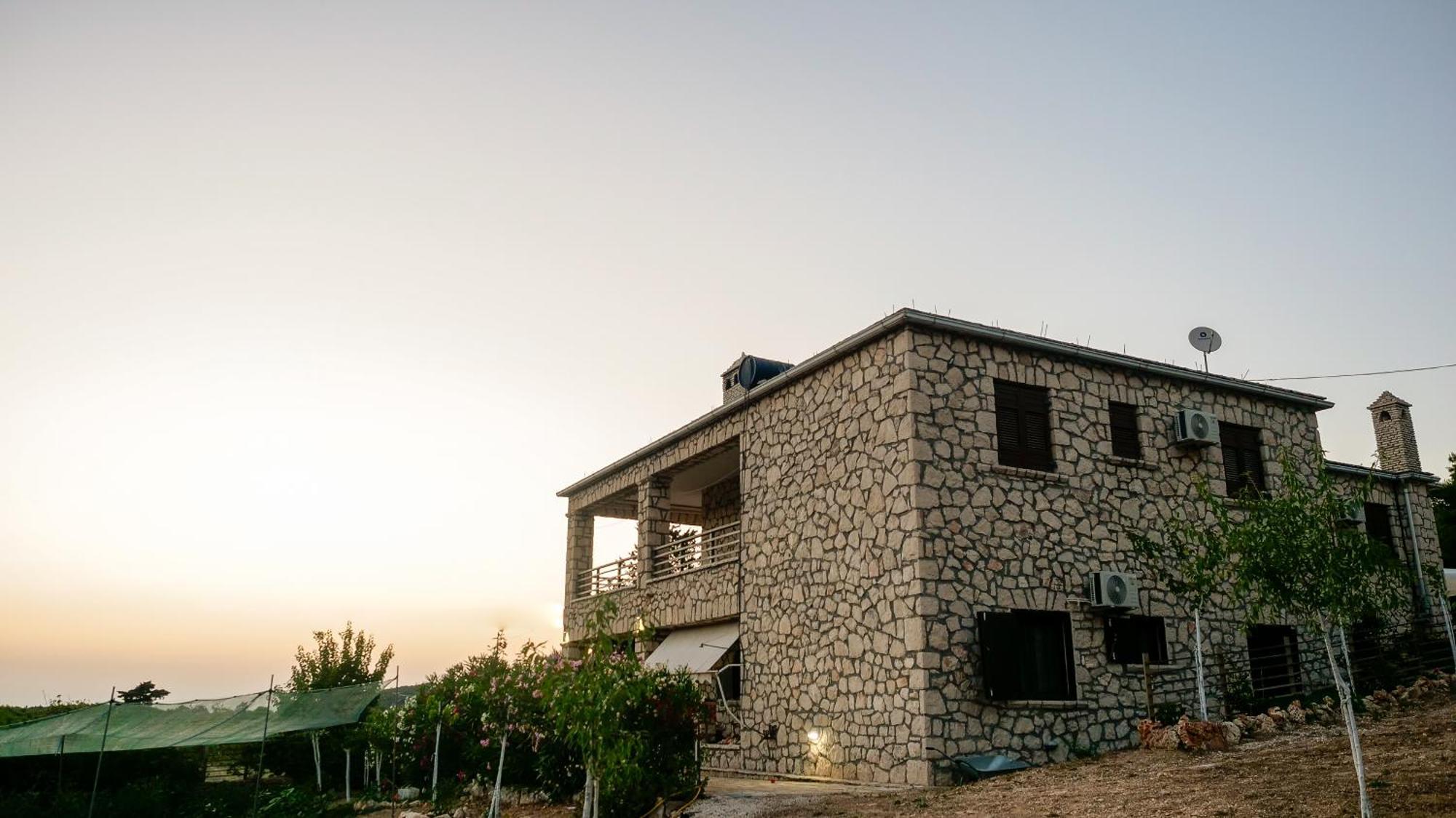 Fterini Apartments Sterna & Alletri Agios Leon Екстериор снимка