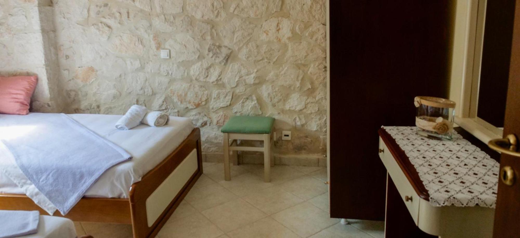 Fterini Apartments Sterna & Alletri Agios Leon Екстериор снимка
